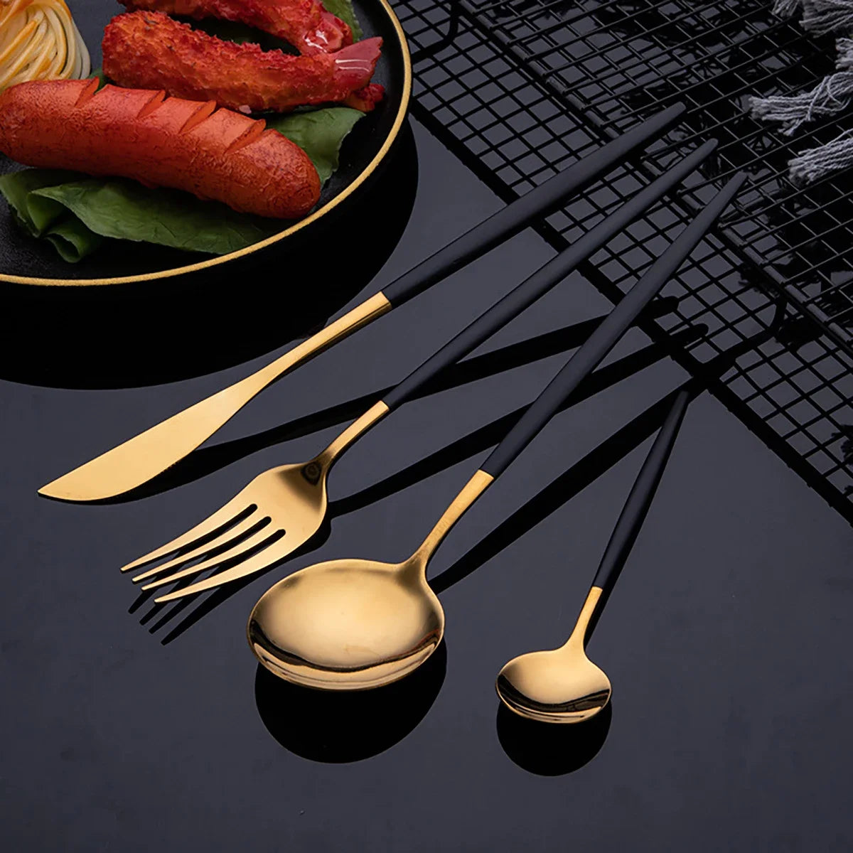 24-Piece Stainless Steel Cutlery Set